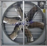 Ventilação com exaustor para gaiola animal