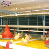 Sistema de bebedouro de bico de granja de aves